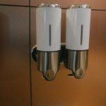Dispensador de Gel Branco duplo